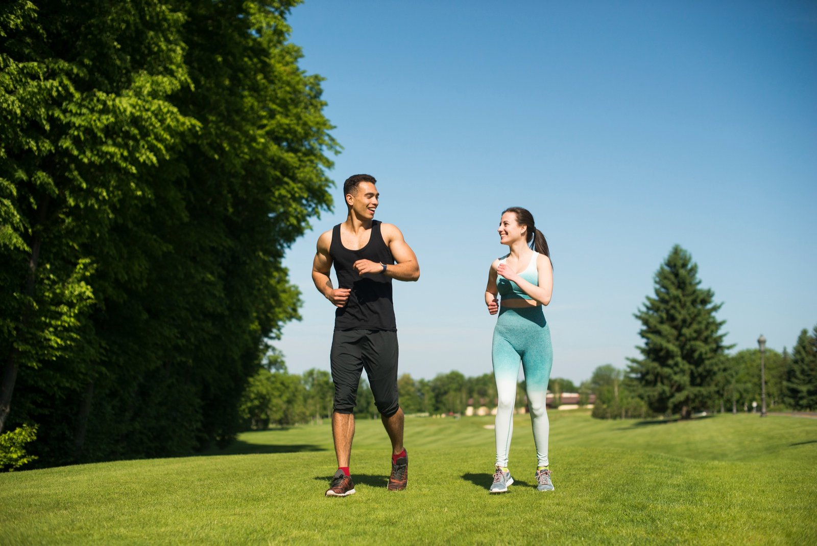 man-woman-running-outdoor-park